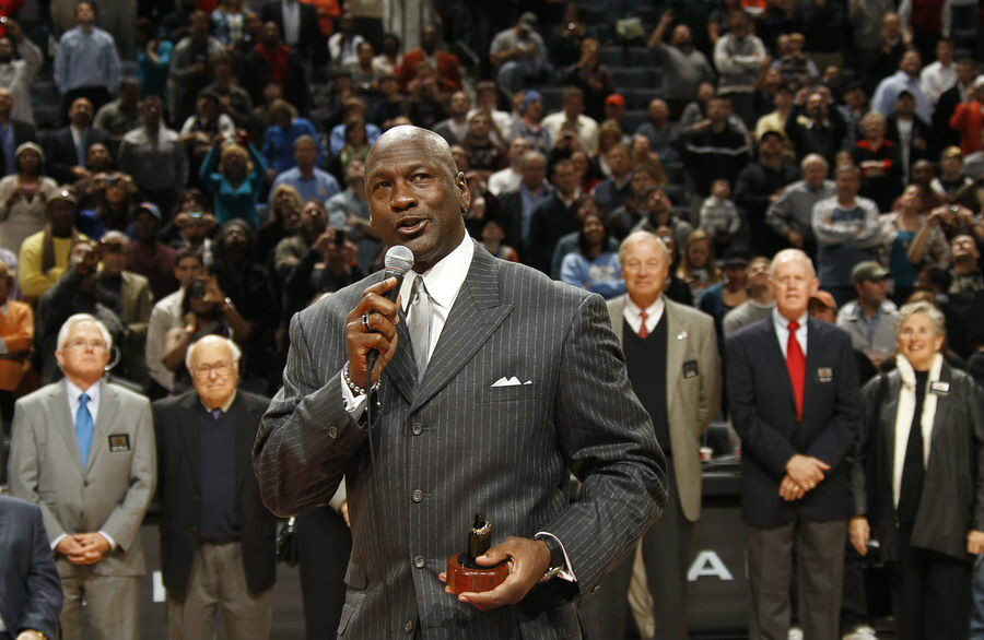 关于德国杯国际比赛日走向成谜；夏洛特黄蜂主帅复盘；震撼外界；赛季目标并未改变的信息