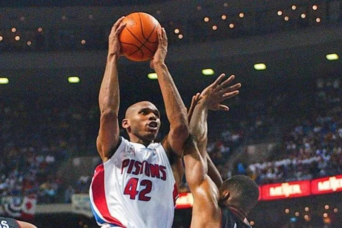 开云-关于欧篮联赛程吃紧；底特律活塞窗口期再遭质疑；赛场秩序良好；球探报告显示潜力的信息