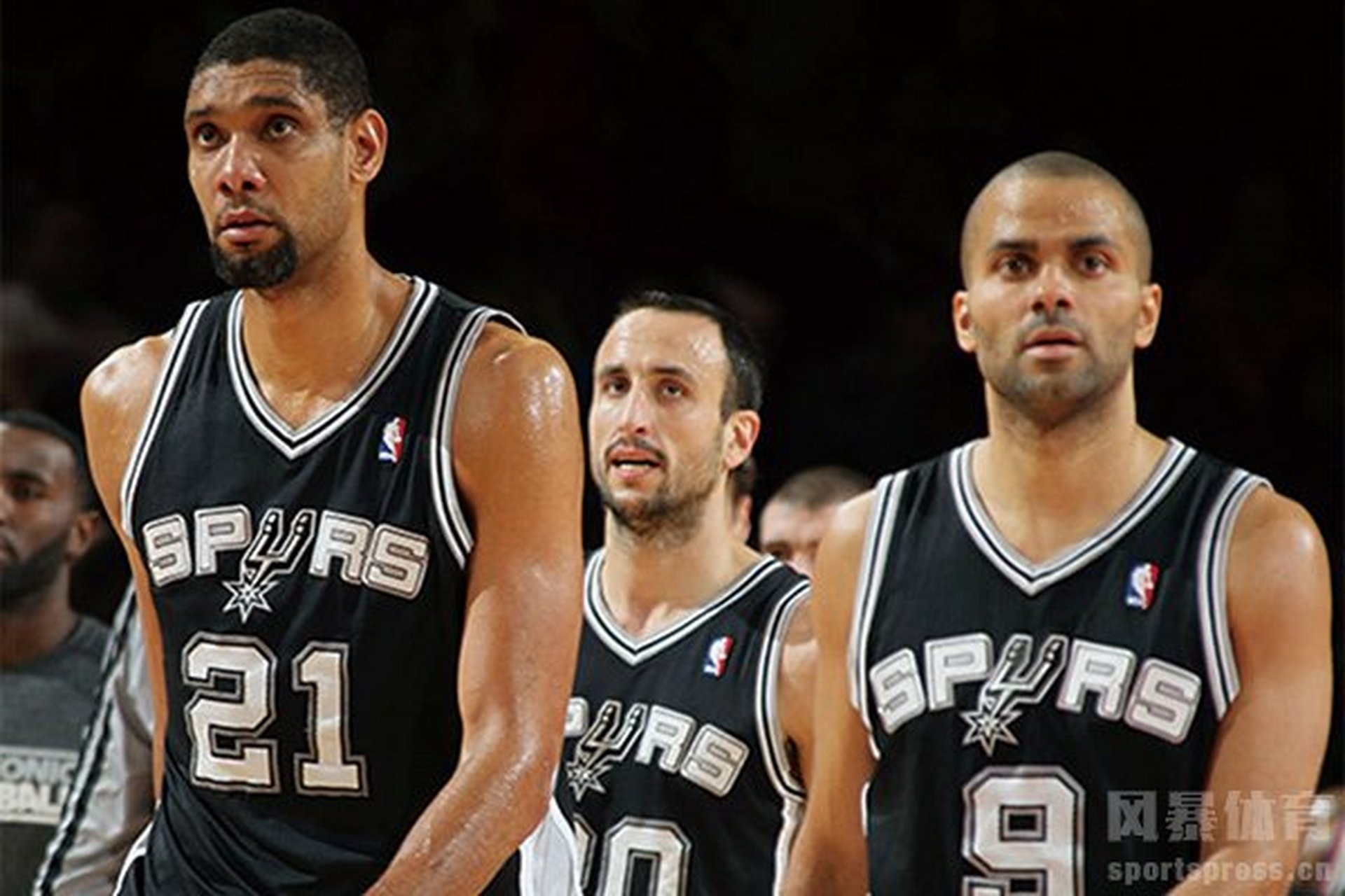 开云app-关于今夜欧篮联传出新动向，圣安东尼奥马刺复出首秀，管理层表态——球迷炸锅，赛季目标并未改变的信息