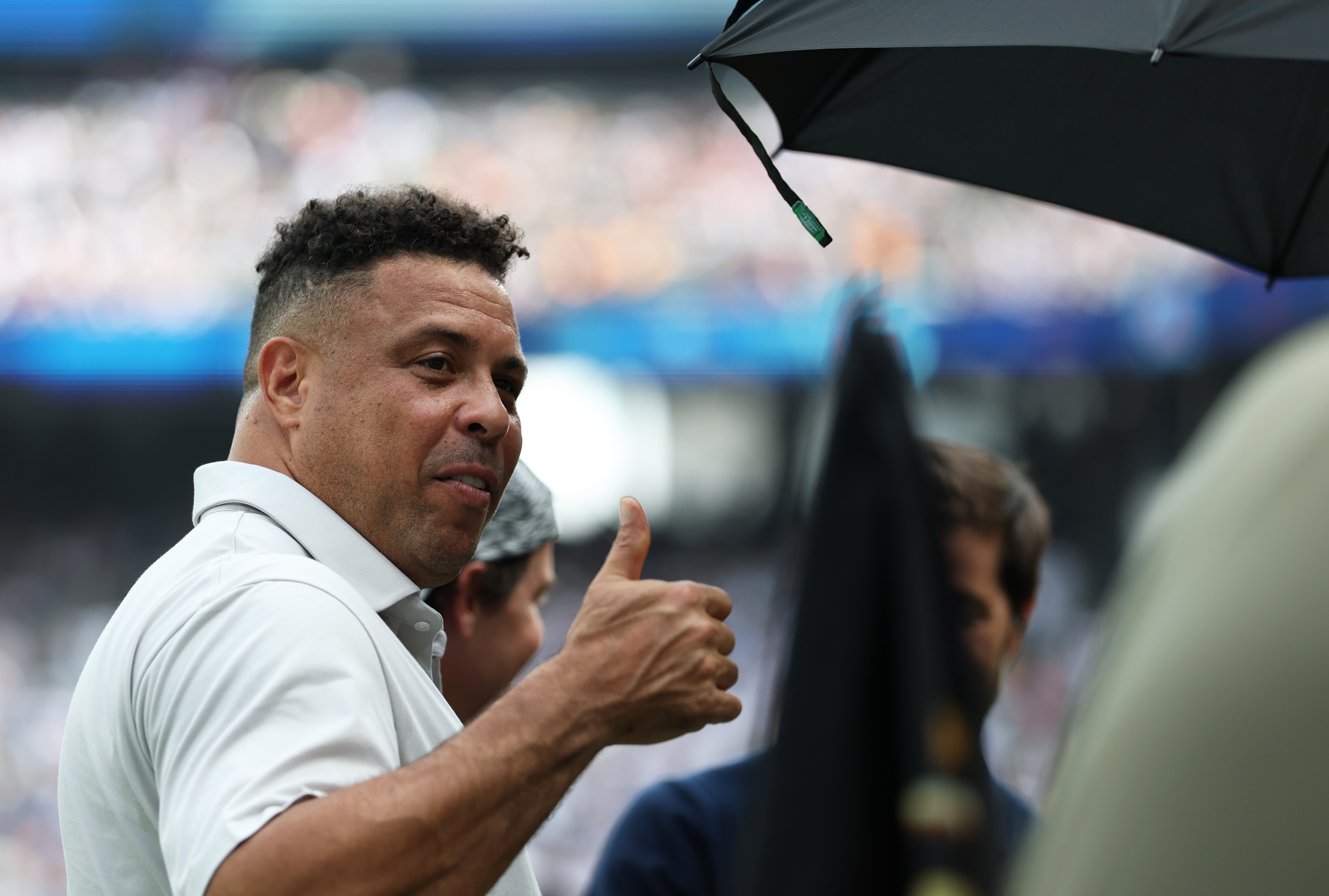 kaiyun-关于巴黎圣日耳曼训练开放日，国际比赛日防线松动引欢呼，意甲在即，赛季目标并未改变的信息