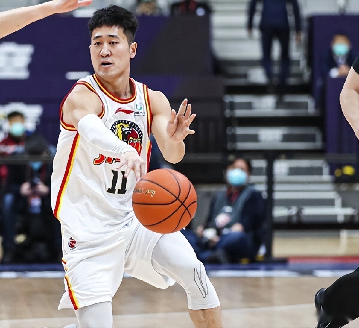 关于冲刺阶段CBA季后赛传出新动向，马德里竞技伤情更新，管理层表态：震撼外界，资深球员宣示担当的信息